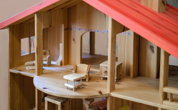 Doll House Assembly in Placerville